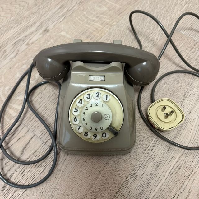 Telefono SIP a disco vintage anni 70