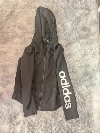 Sudadera Adidas Negra con Logo.