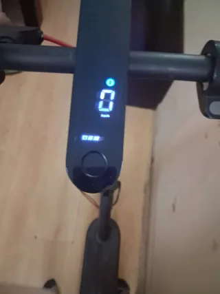 Patinete Eléctrico Xiaomi Poco Uso