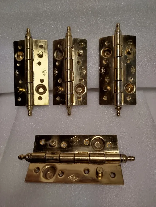 Bisagras anti-palanca doradas 150x80