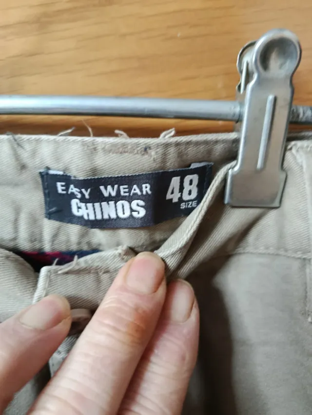 Pantalón Chino Easy Wear Beige