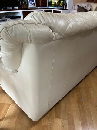 Sofá de piel beige 3 plazas