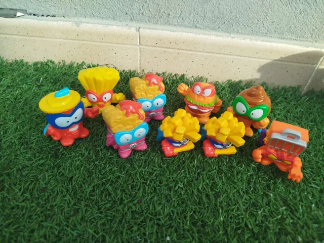 Figuras Superthings Grandes