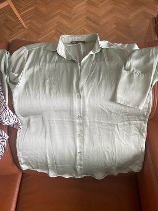 Black friday!Camisas Zara Verde y Estampada