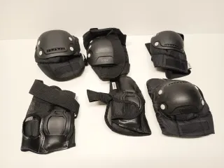 Patín Decathlon con protecciónes