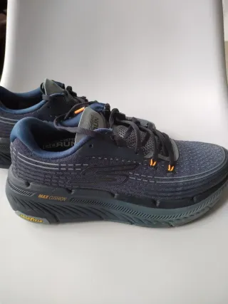 Zapatillas Skechers Gor un Max Cuestión Good Year