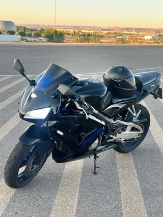 Moto Deportiva HONDA CBR 600rr