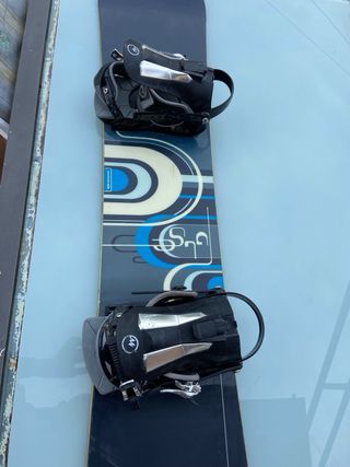 Snowboard Salomon 160cm con funda