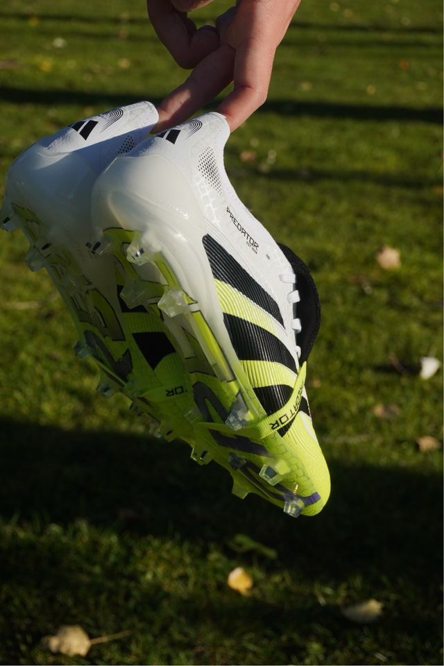 Botas Adidas Predator Fútbol Talla 42