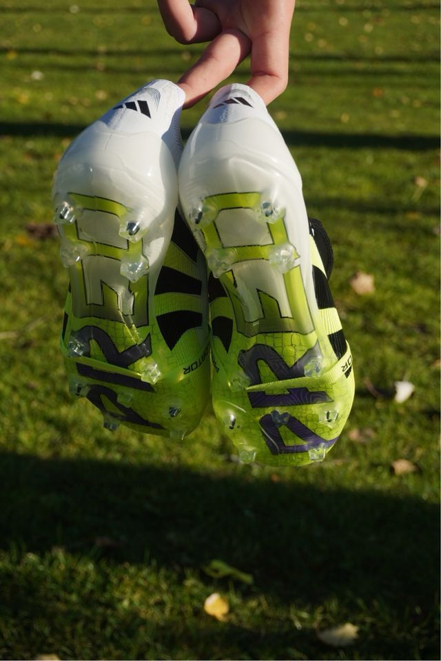 Botas Adidas Predator Fútbol Talla 42