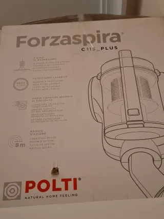 Aspiradora con cable y accesorios