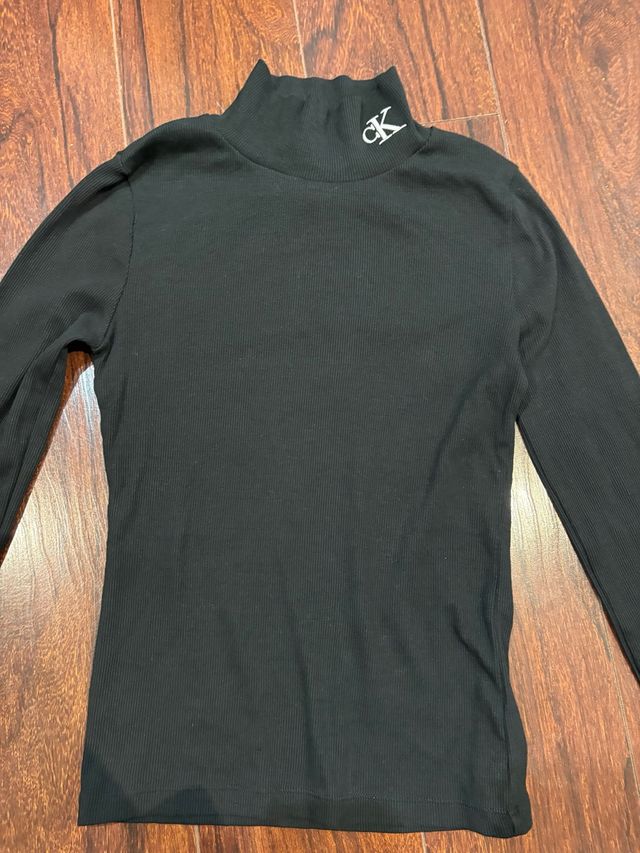 Jersey cuello alto Calvin Klein negro