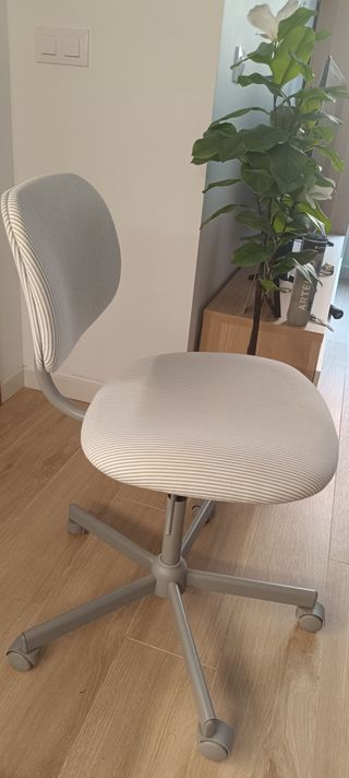 Silla de oficina Ikea BLECKBERGET gris/blanco