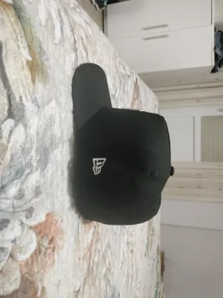 Gorra New Era Talla 7 1/2 Negra