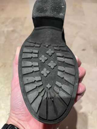 Botines negros mujer con hebillas.