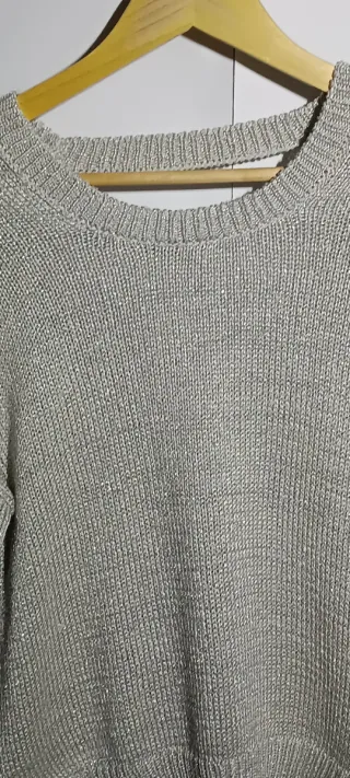 Jersey Bershka gris claro talla M