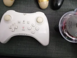 Lote mandos consolas para piezas.