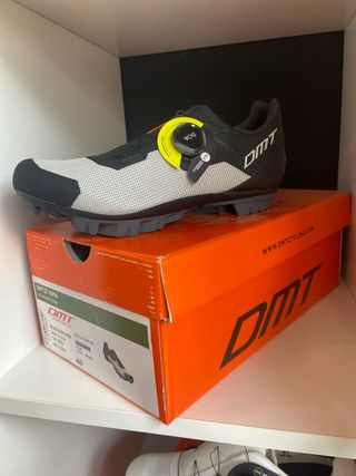 Zapatillas DMT KM4 Talla 40