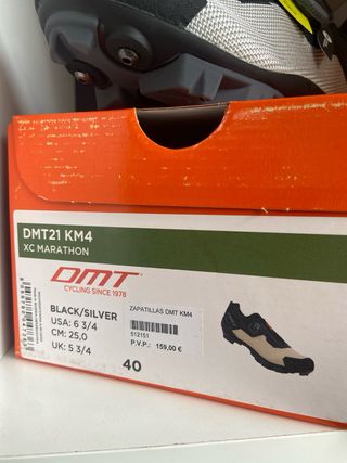 Zapatillas DMT KM4 Talla 40