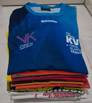 Lote 24 Camisetas Técnicas Carreras Talla S
