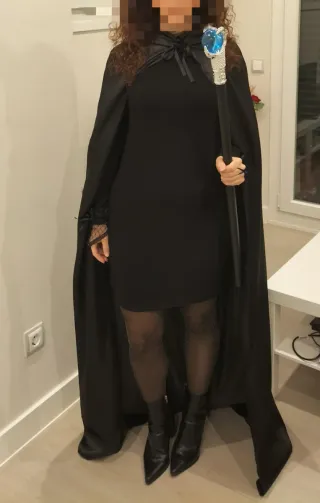 Capa negra para disfraz