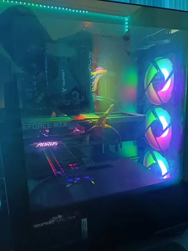 PC Gaming Negro con RGB