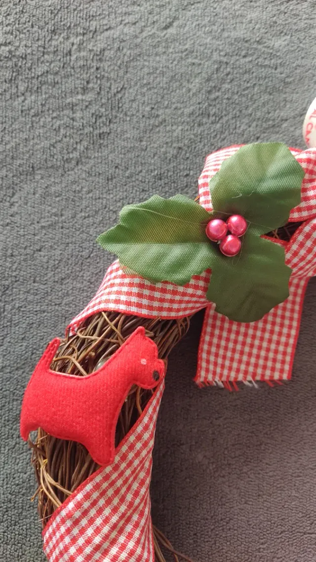 Corona natalizia per animali domestici