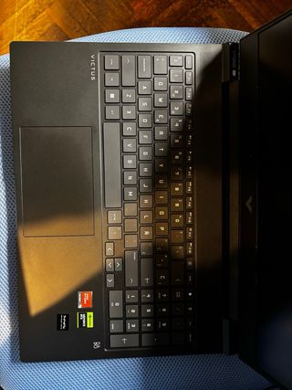 Portátil Gaming HP Victus 16-s0018ns