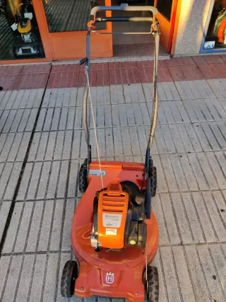 Cortacésped Husqvarna LC 253