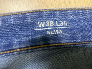 Pantalón vaquero azul