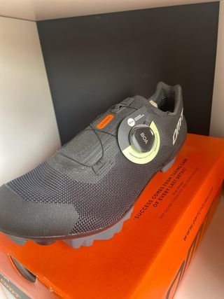 Zapatillas DMT KM4 Ciclismo Negro talla 41