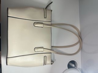 Bolso de hombro negro