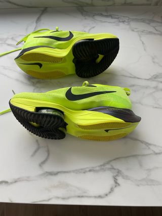 Nike Zoom Alphafly Next Verde y Negro