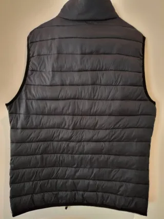 Lote 2 Chalecos Hombre Bershka Talla M