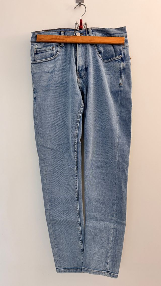 Vaqueros Zara Azul Claro
