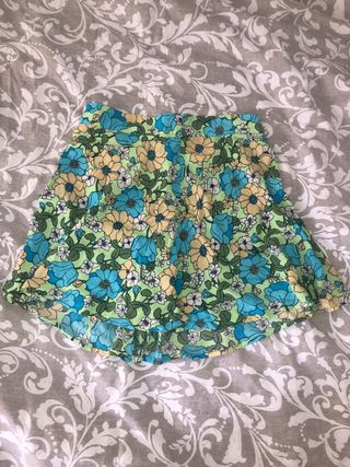 Falda floral verde Stradivarius Talla S