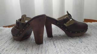 Sandalias marca FO, piel, tacón plataforma, marrón