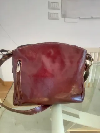 Borsa artigianale in pelle marrone