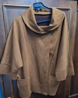 Bonita chaqueta marrón