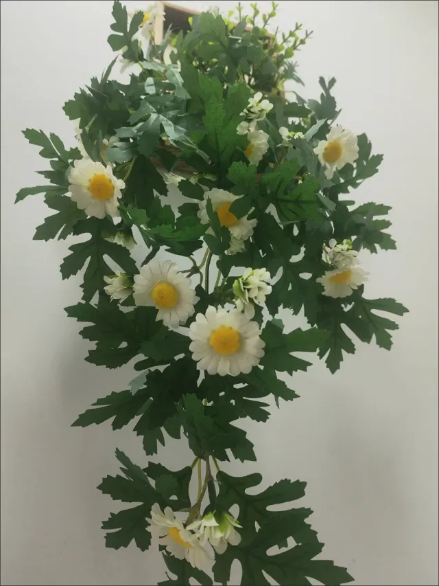 Flores falsas decorativas de madera