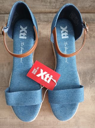 Sandalias Xti Cuña Denim Marrón