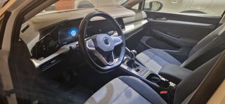 Volkswagen Golf 2021