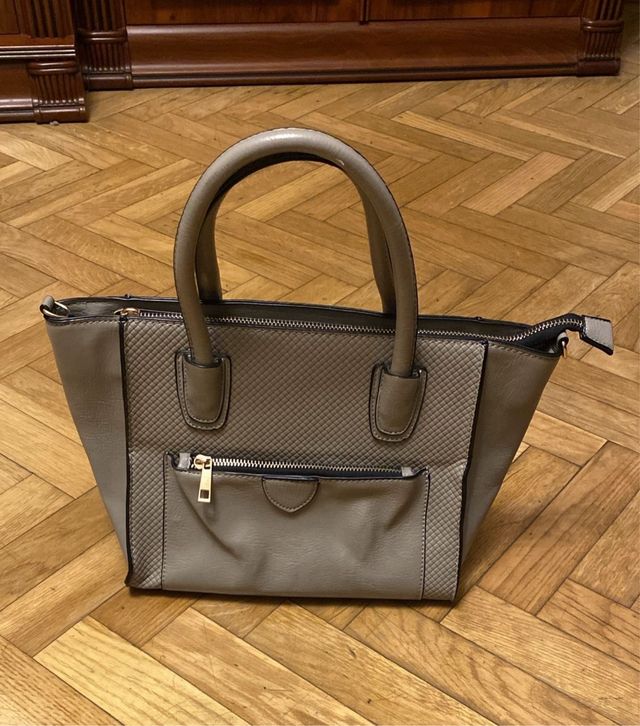 Bolso grande beige y gris