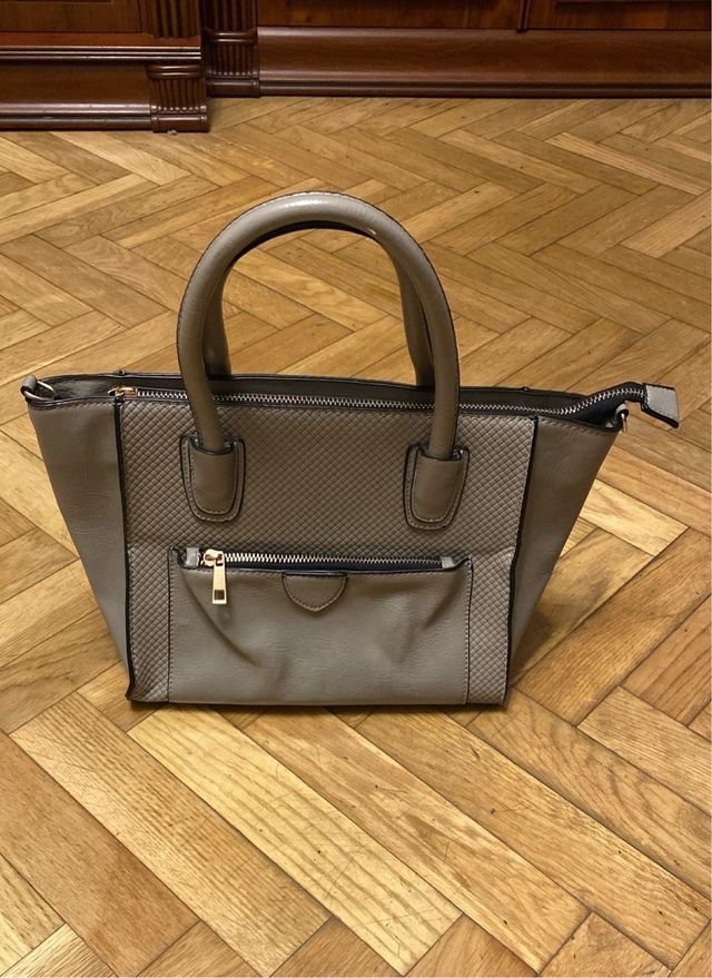 Bolso grande beige y gris