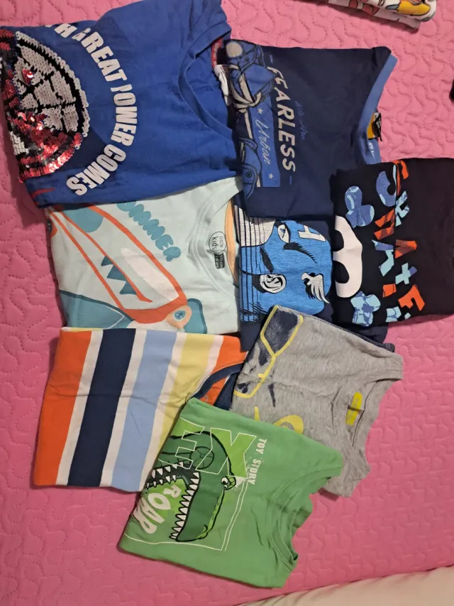 Lote 8 Camisetas Niños Talla 4-5