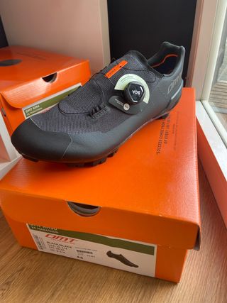 DMT KM4 XC Marathon Zapatillas Ciclismo Talla 44