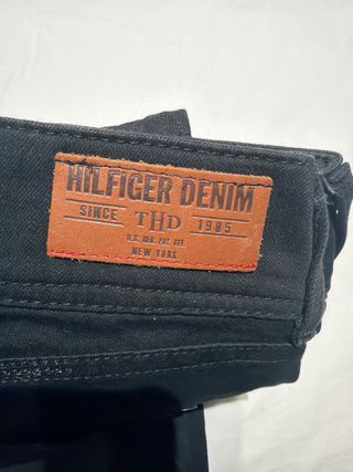 Pantalón vaquero mujer Tommy Hilfiger negro