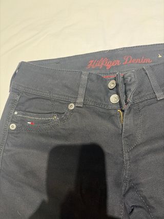 Pantalón vaquero mujer Tommy Hilfiger negro