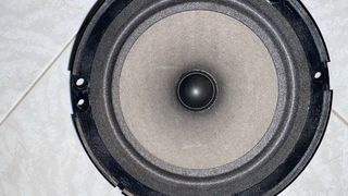 Altavoces Nissan Micra K11