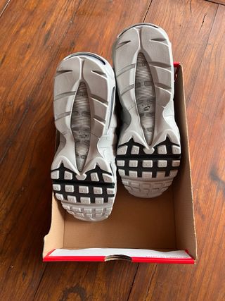 Nike Air Max 95 Blancas y Grises